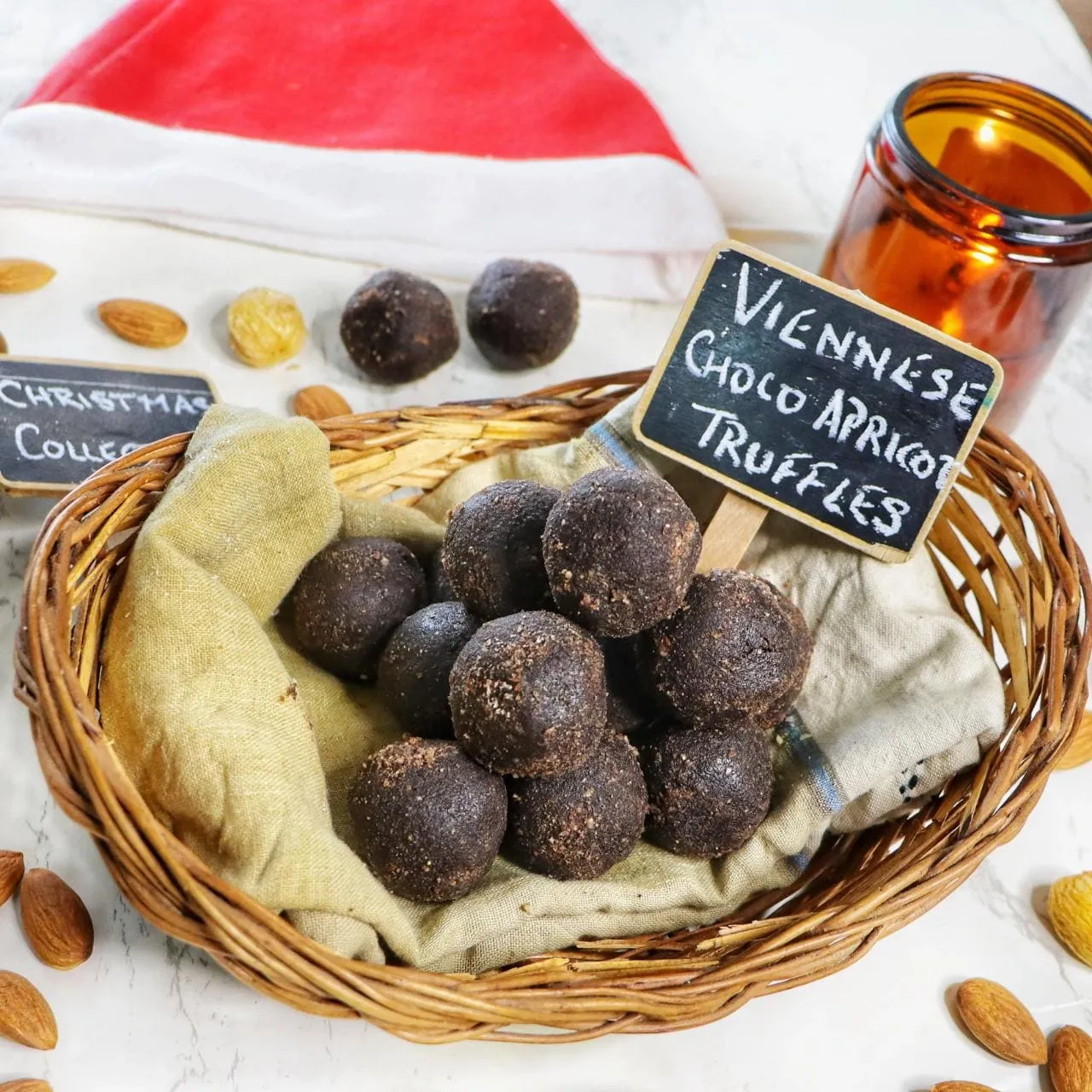 Viennese Sachertorte Chocolate - Apricot Truffles | Premium Gift Boxes 