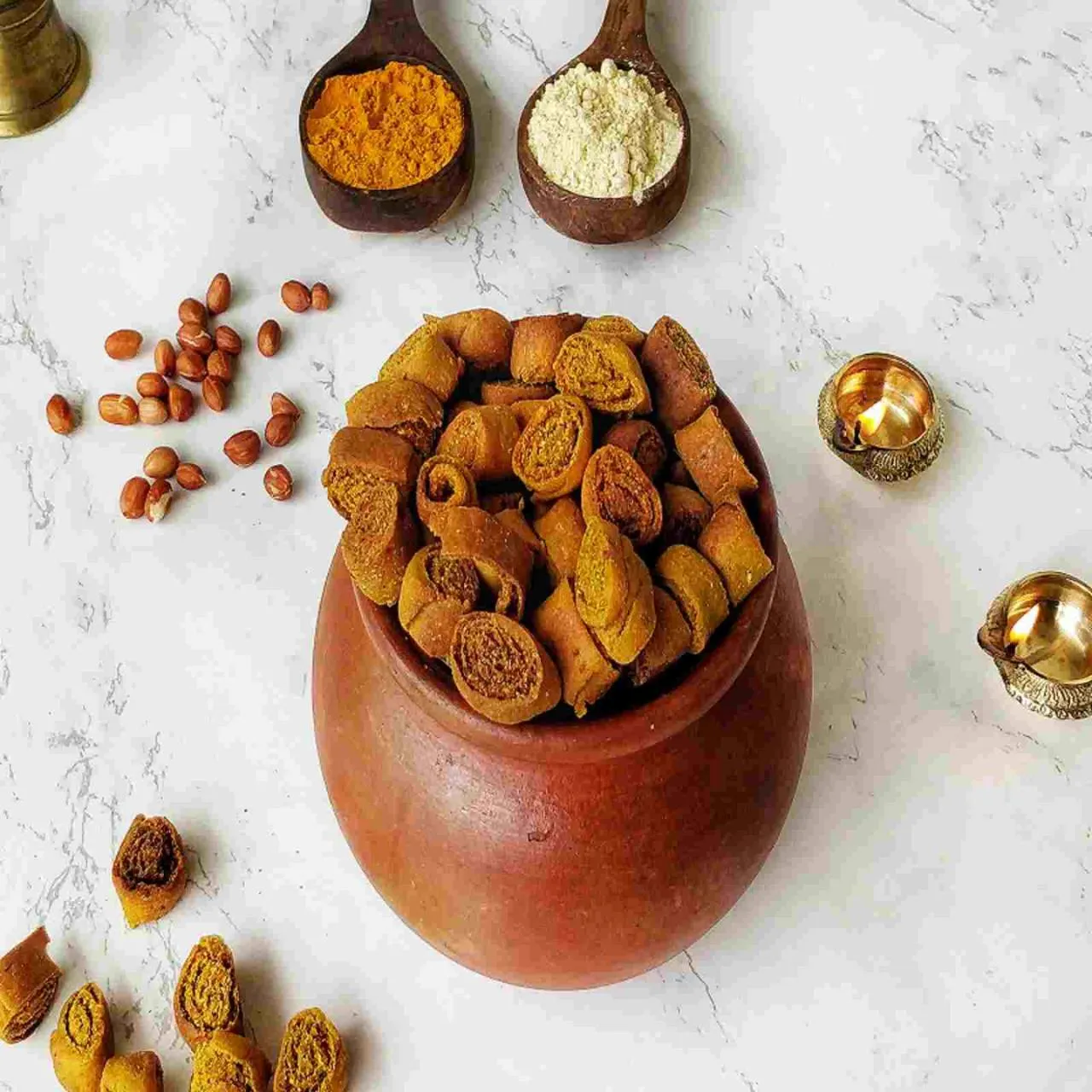 Bhakerwadi Crunchy and Delicious, Oil-free