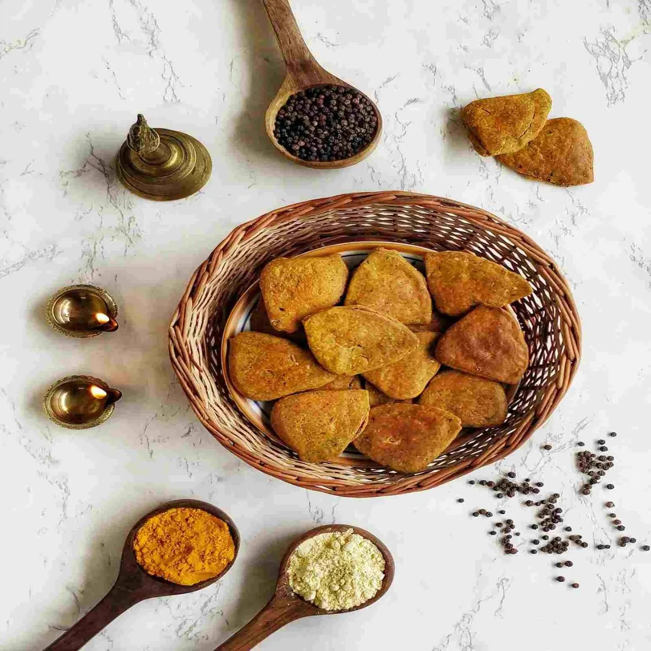 Masala Methi Mathri | Oil-free- Baked not Fried